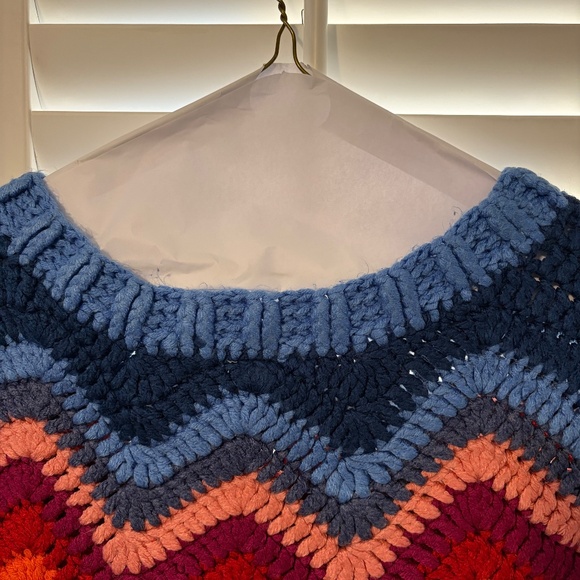 Farm Rio rainbow waves vest - Picture 4 of 6